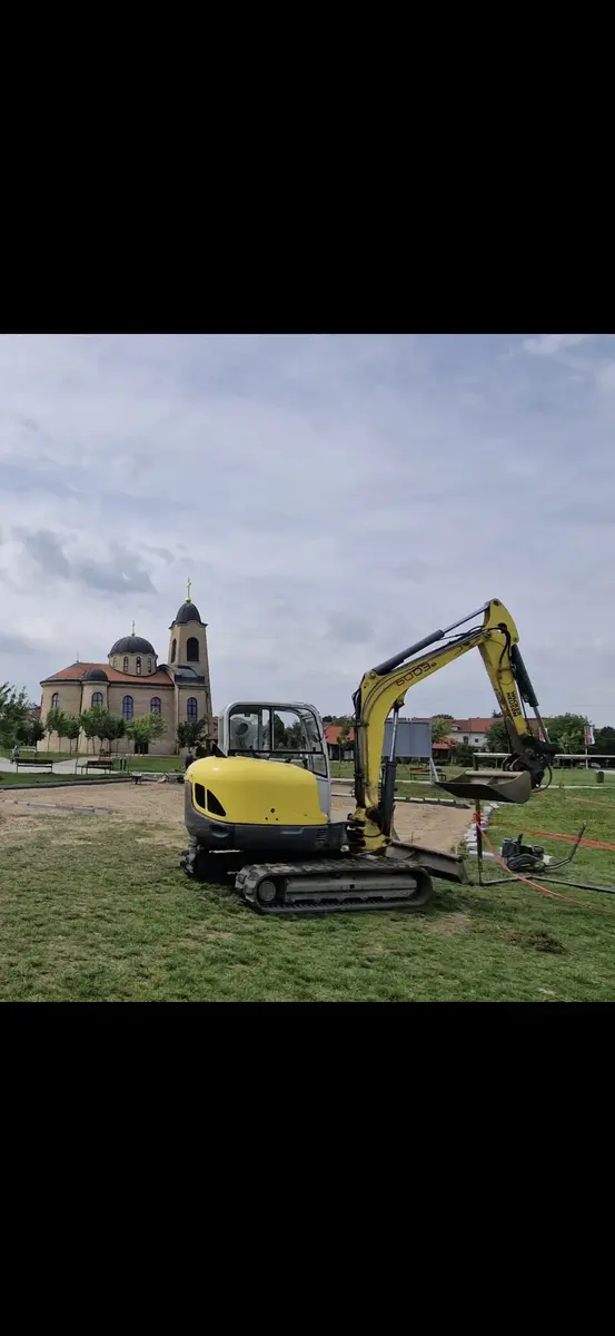 Mini bager Yanmar • Neuson Wacker 6003, godište 2008 • 4