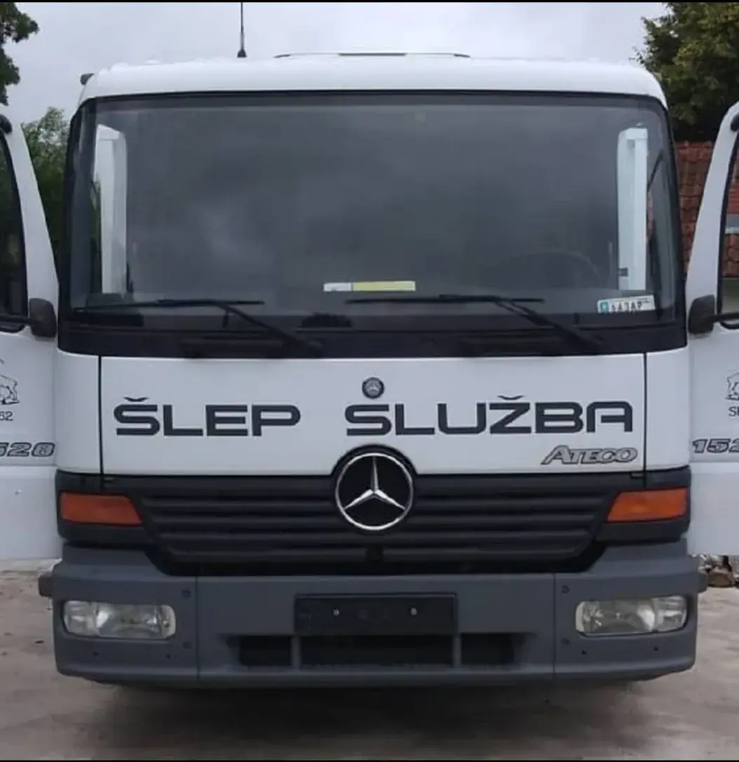 None Šlep služba  • 1