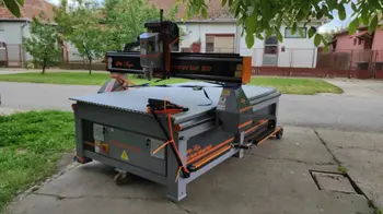 Glodalica za drvo CNC RUTER, godište 2025 • slika 3