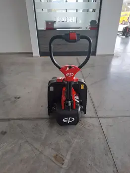 None EP Equipment • F4, godište 2024 • slika 2