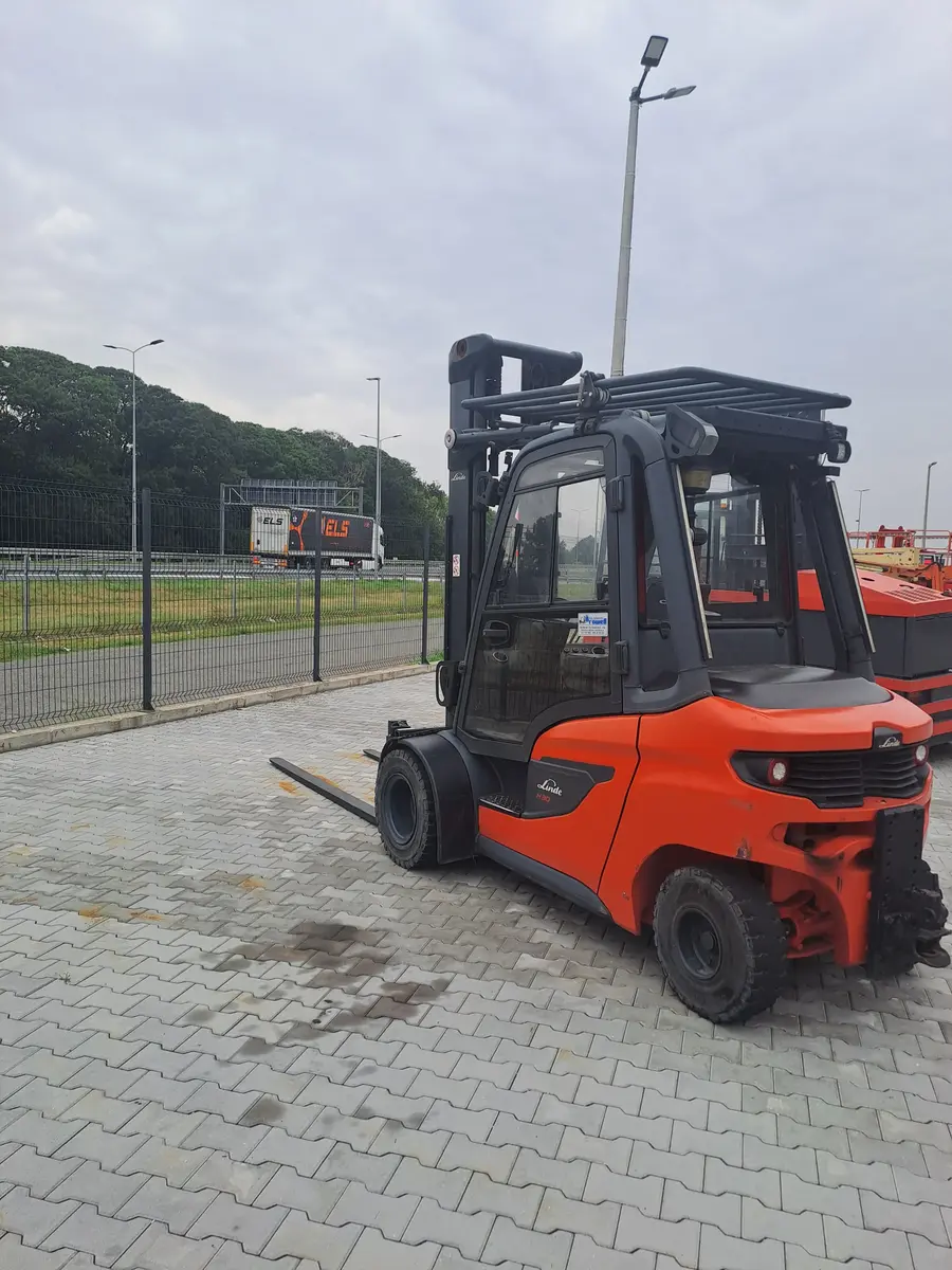 Dizel viljuškar Linde • H30D, godište 2020 • 5