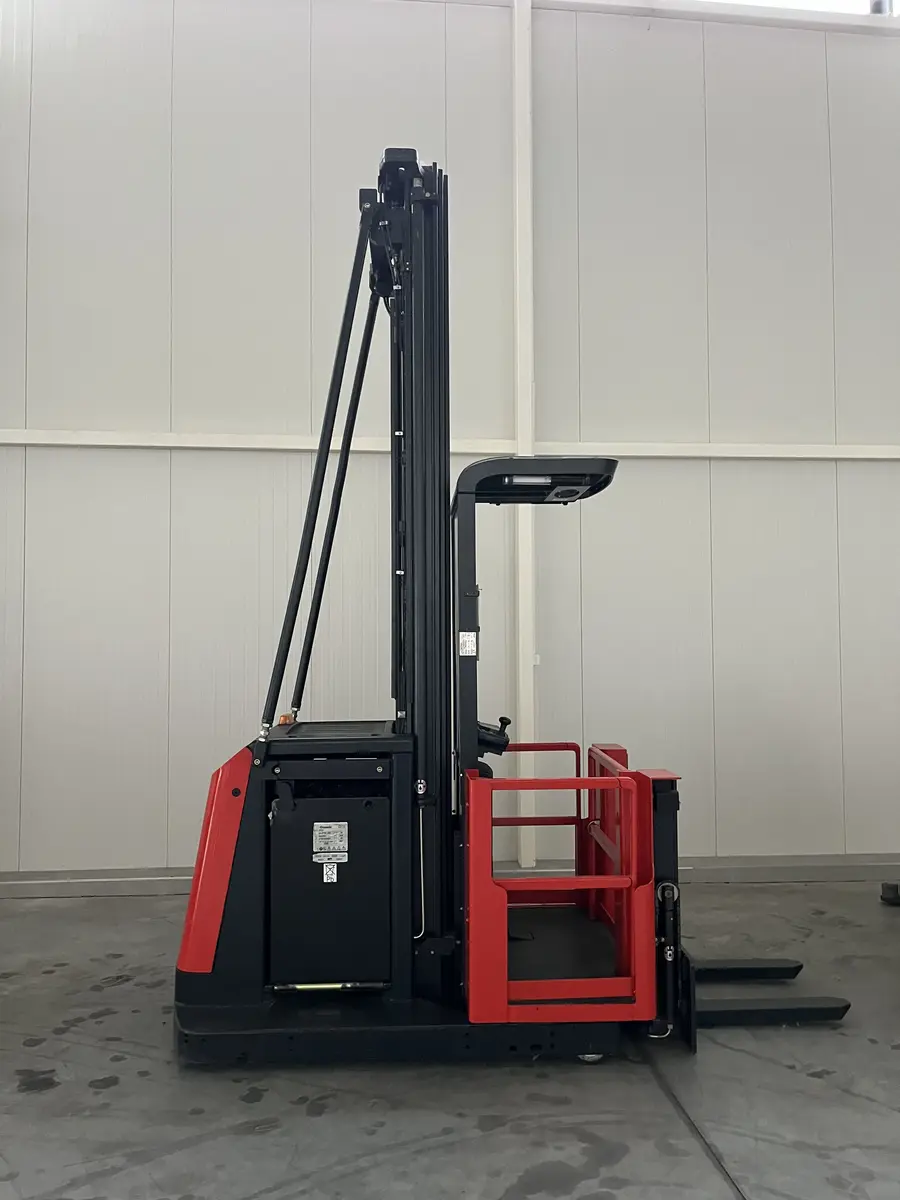 None Linde • Linde V12, godište 2010 • 1