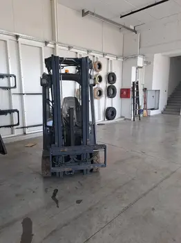 Viljuškari • Električni viljuškar • Linde • E16C-02