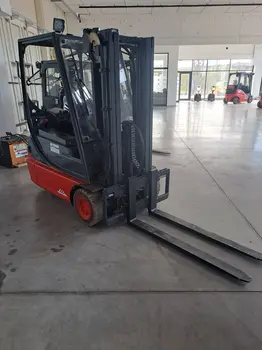 Viljuškari • Električni viljuškar • Linde • E16-02