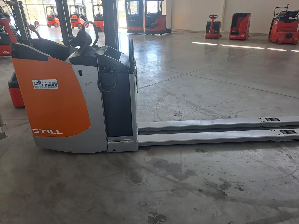 None Still • EXUS24, godište 2019 • 2