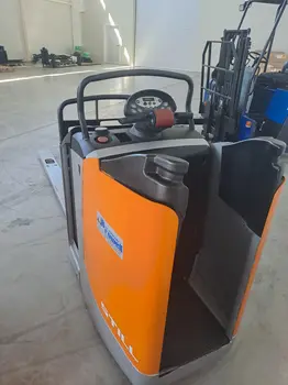 Viljuškari • None • Still • EXUS24