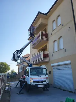 Auto dizalica sa korpom Oil & Steel • 2112 Smart, godište 2014 • slika 2