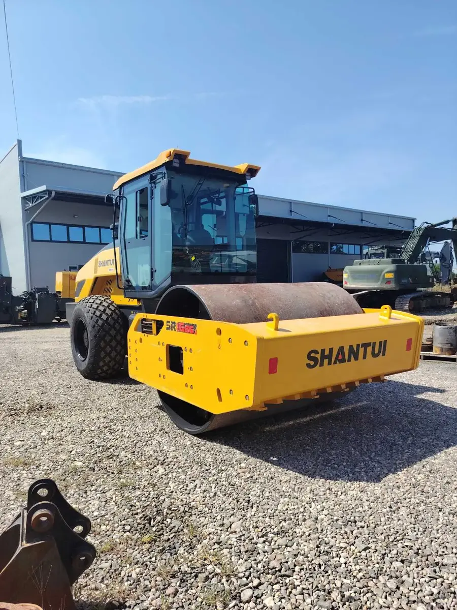 Kombinovani valjak Shantui • SR16-5, godište 2025 • 2