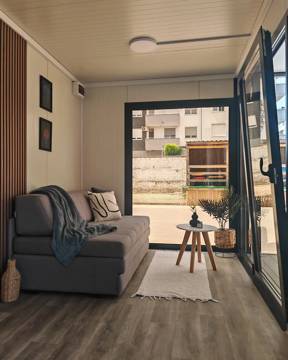 Stambeno-poslovni kontejner Varmus • Varmus Vikendica, godište 2025 • 4