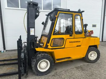 Dizel viljuškar Jungheinrich • TFG 80, godište 1993 • slika 1