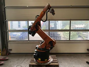Ostale industrijske mašine • None • KUKA Roboter GmbH. • KR 60L45-3
