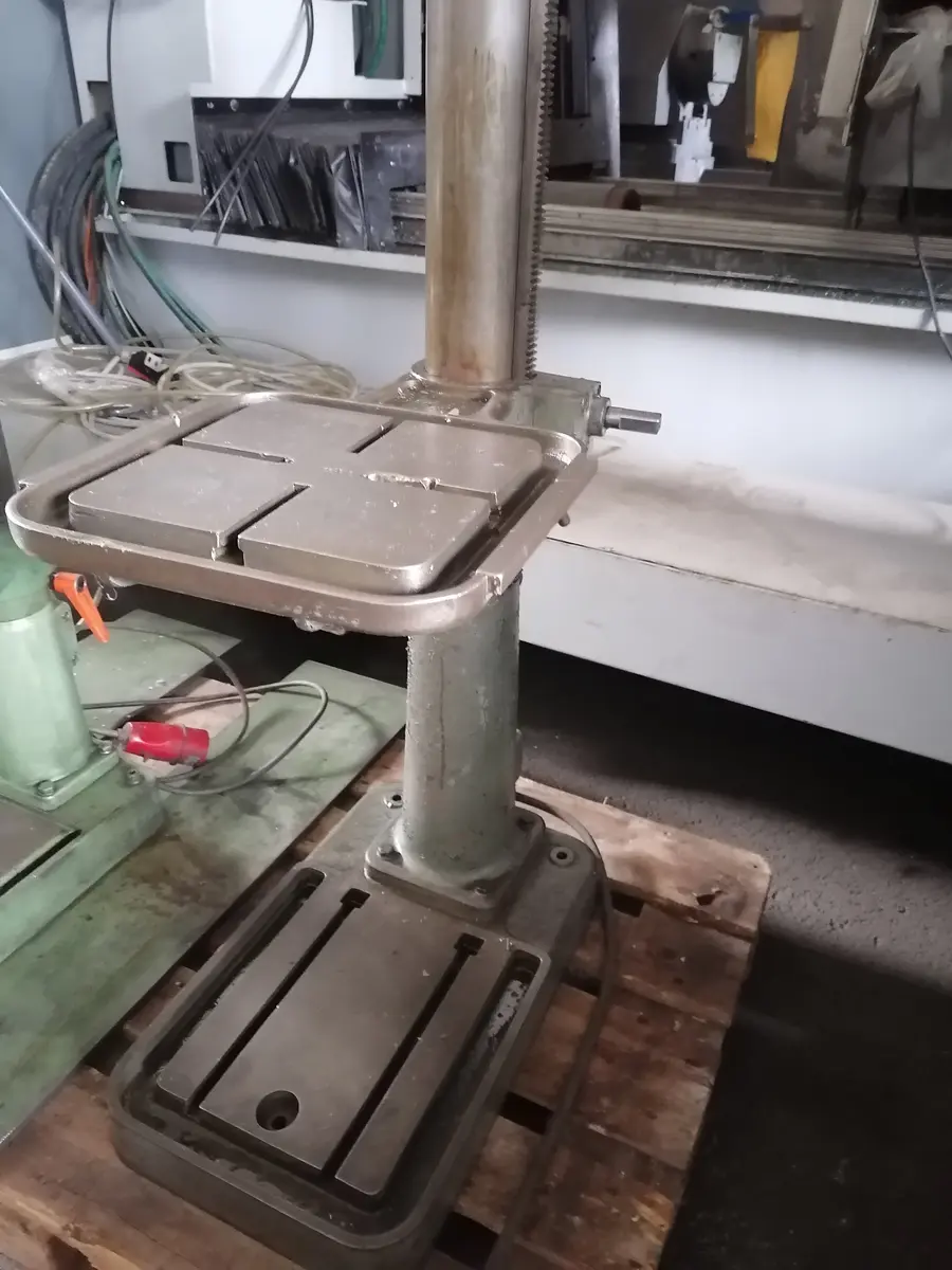 Bušilica Ixion • Stubna bušilica Ixion • 4