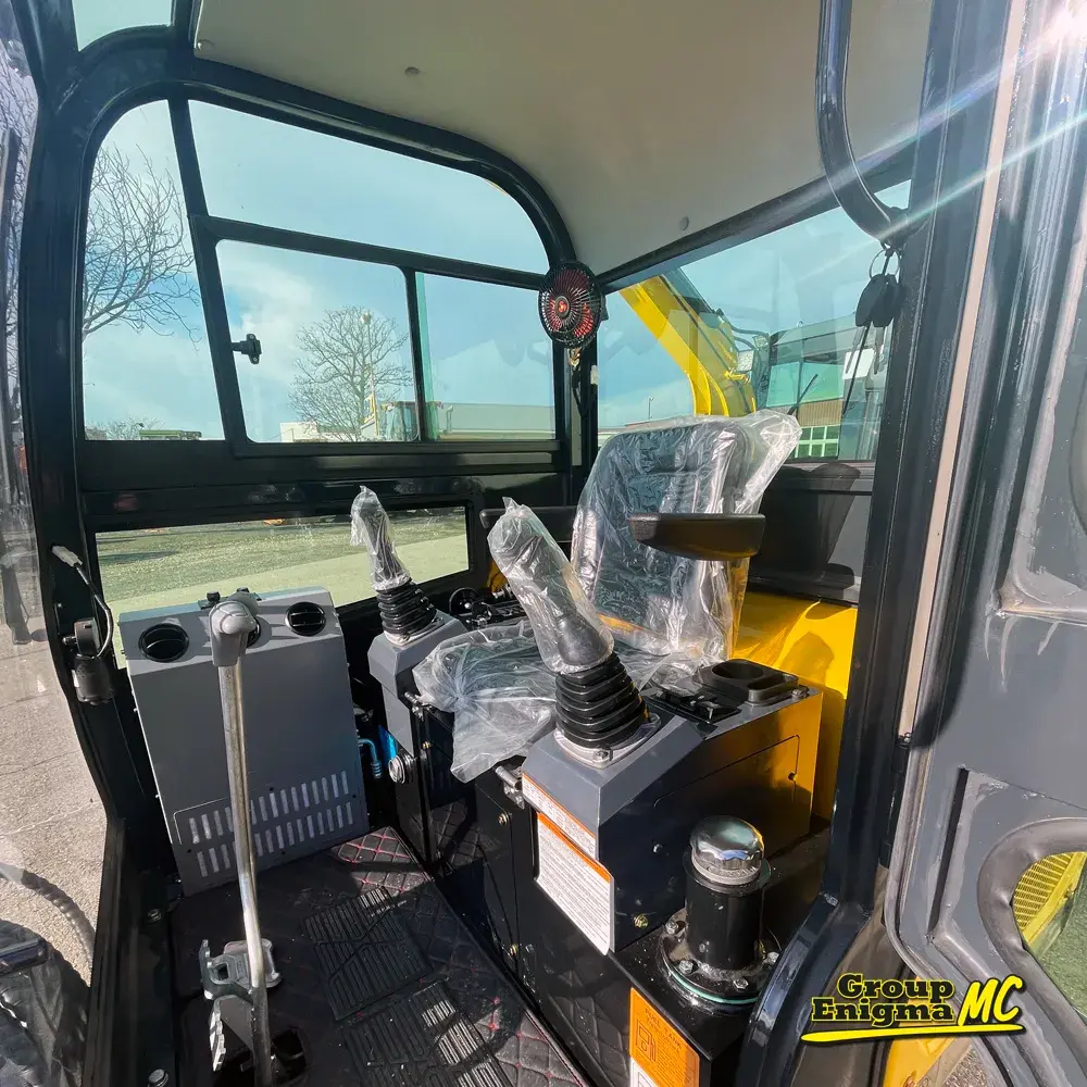 Mini bager Rippa • R330, godište 2024 • 4