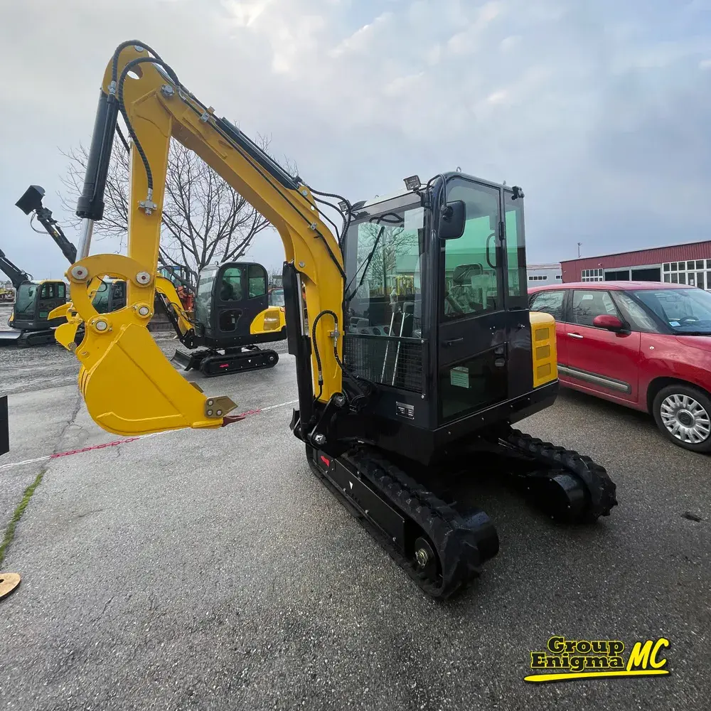 Mini bager Rippa • R350, godište 2024 • 2