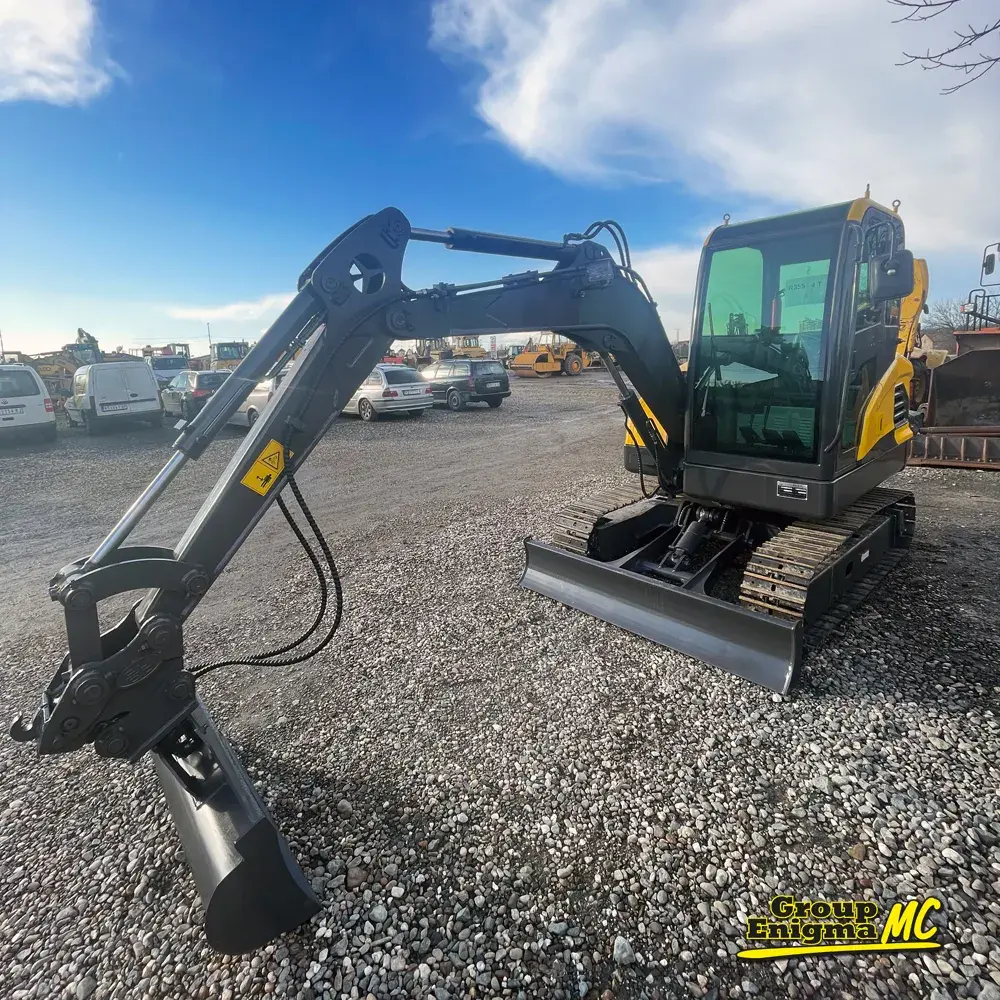 Mini bager Rippa • R355, godište 2024 • 1