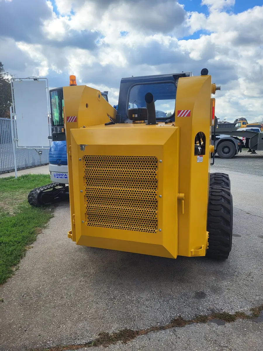 Mini utovarivač Rippa • SKID STEER JC 45, godište 2024 • 5