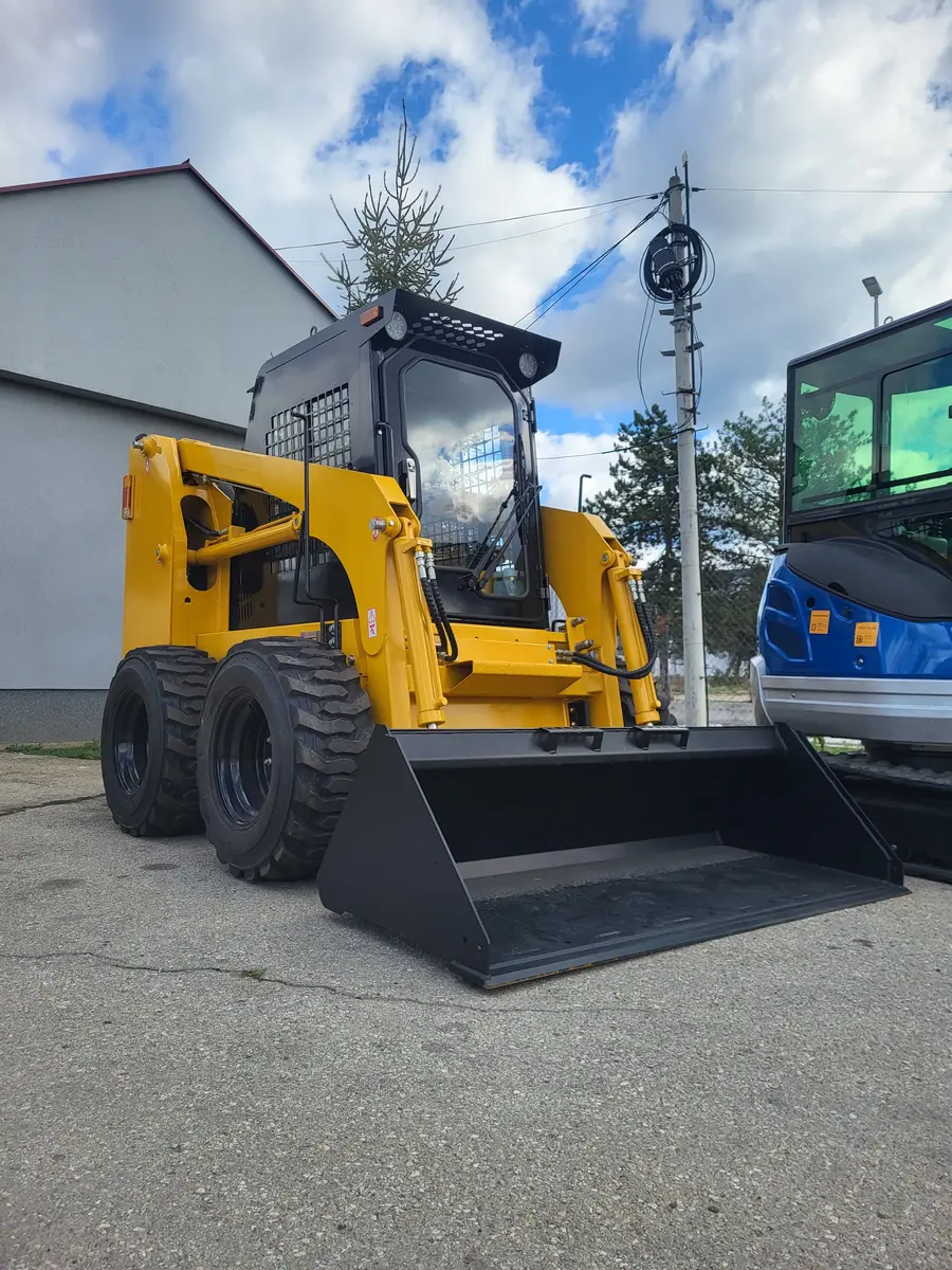 Mini utovarivač Rippa • SKID STEER JC 45, godište 2024 • 3