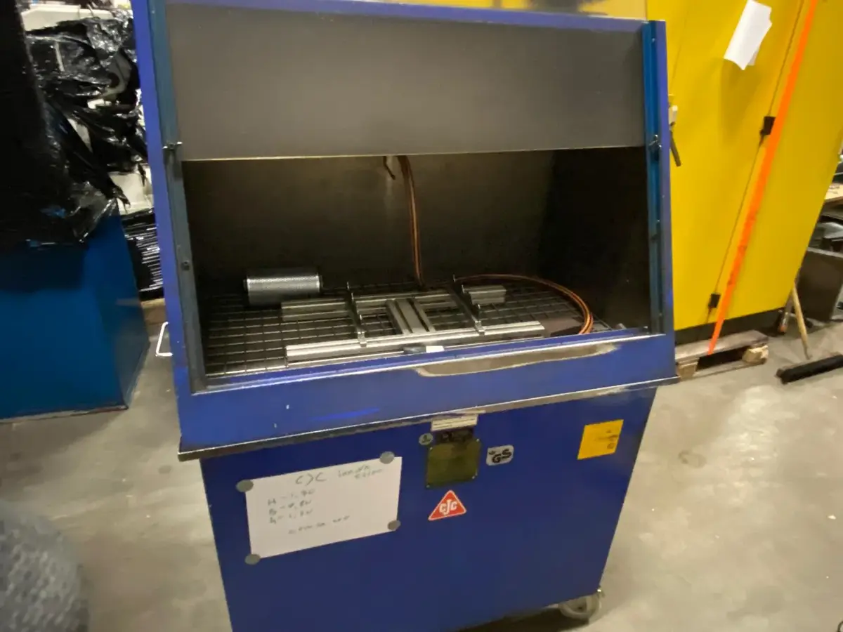 Mašina za pranje pod pritiskom Sistem za čišćenje delova  • 1