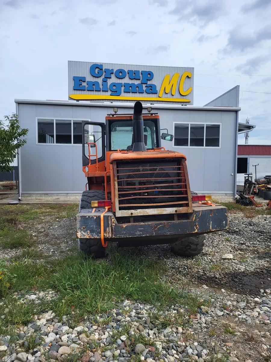 Prednji utovarivač Doosan • DL300, godište 2006 • 4