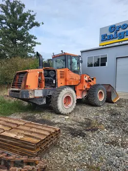 Prednji utovarivač Doosan • DL300, godište 2006 • slika 2