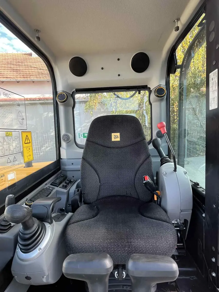 Bager guseničar JCB • 86C/2, godište 2025 • 5