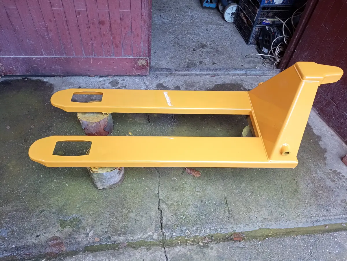 Terenski viljuškar Rucni paletni viljuskar • 5