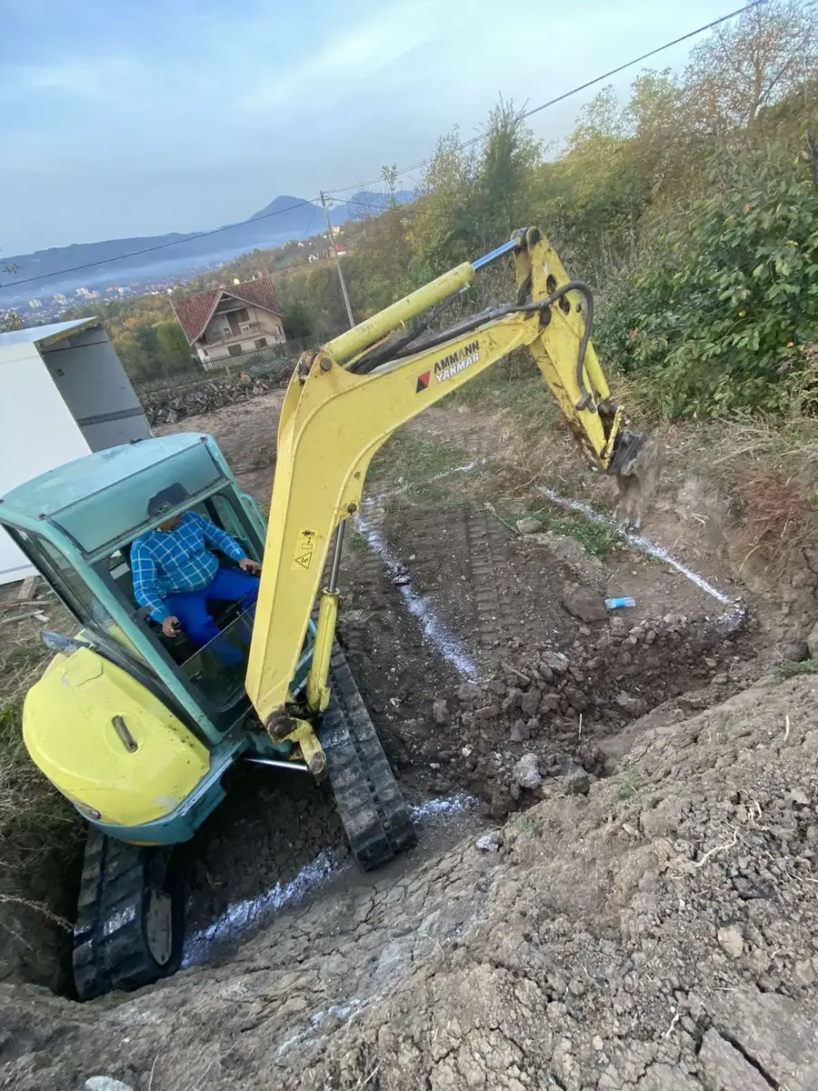 None Iskop mini bagerom  • 4