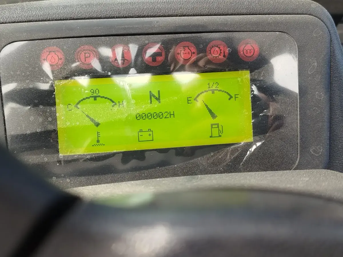 Dizel viljuškar EP Equipment • EP CPCD30T8-C240, godište 2025 • 7