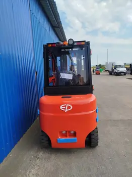 Dizel viljuškar EP Equipment • EP CPCD30T8-C240, godište 2025 • slika 2