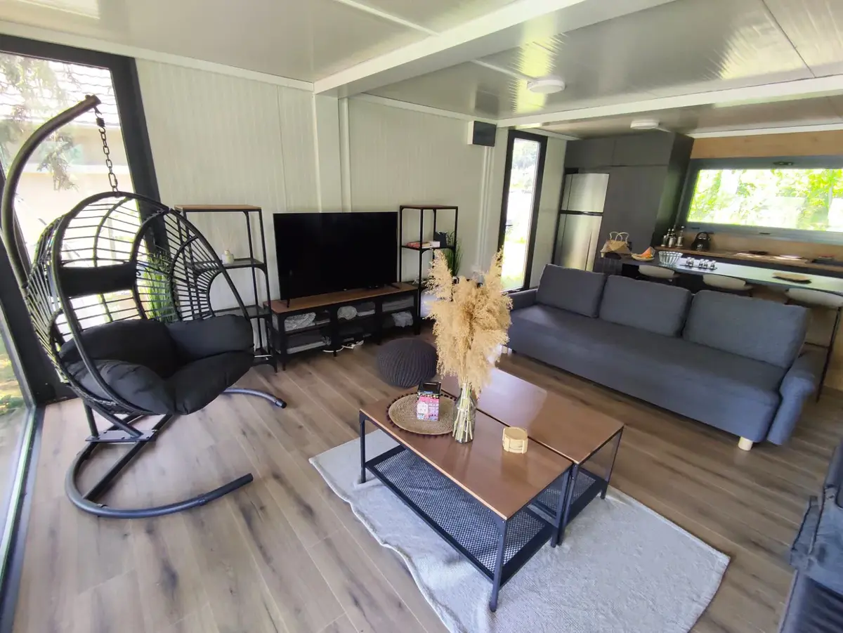 Stambeno-poslovni kontejner Varmus • Varmus Lux Vikendica, godište 2025 • 5