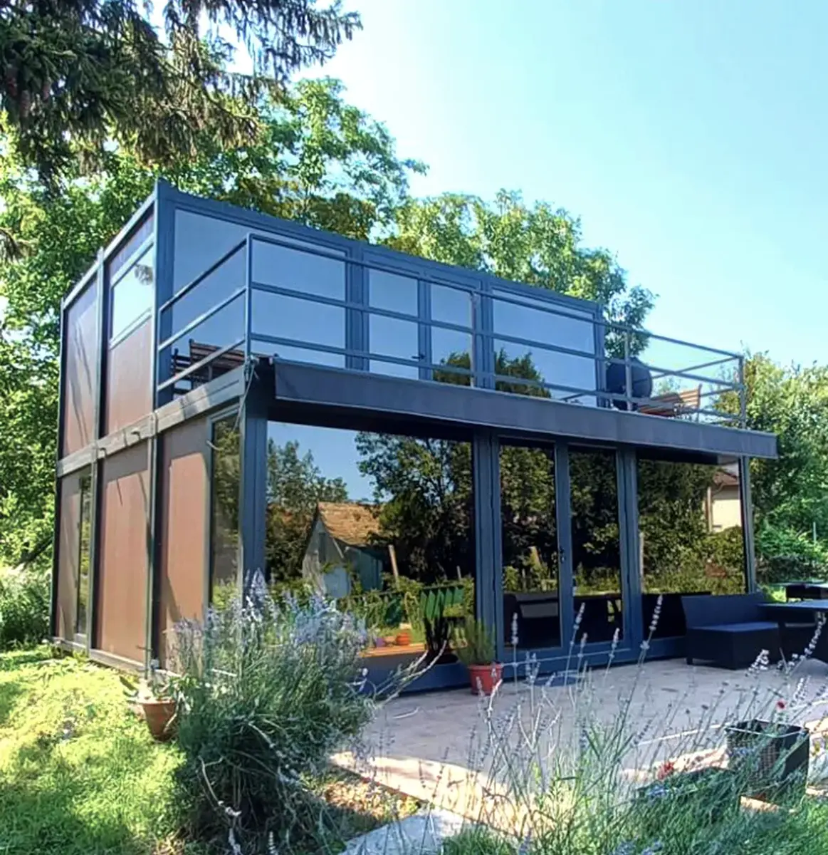 Stambeno-poslovni kontejner Varmus • Varmus Lux Vikendica, godište 2025 • 1