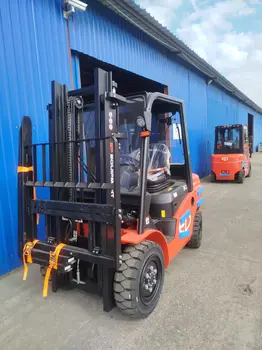 Dizel viljuškar EP Equipment • CPCD30T8-S4S, godište 2025 • slika 2