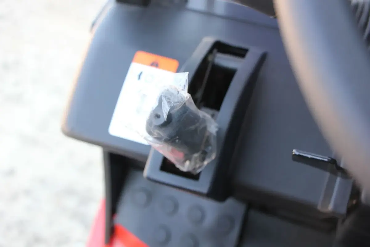 Dizel viljuškar EP Equipment • EP CPCD15T8-S4Q2, godište 2025 • 14