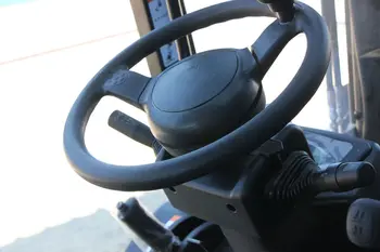 Dizel viljuškar EP Equipment • EP CPCD15T8-S4Q2, godište 2025 • slika 10