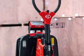 Viljuškari • Električni viljuškar • EP Equipment • Elektro paletar F4 sa vagom