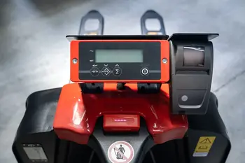 Električni viljuškar EP Equipment • Elektro paletar F4 sa vagom, godište 2025 • slika 2