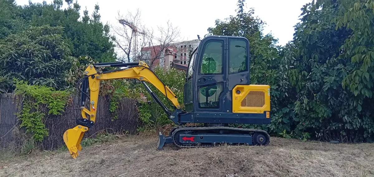 Mini bager Rippa • R330, godište 2025 • 2