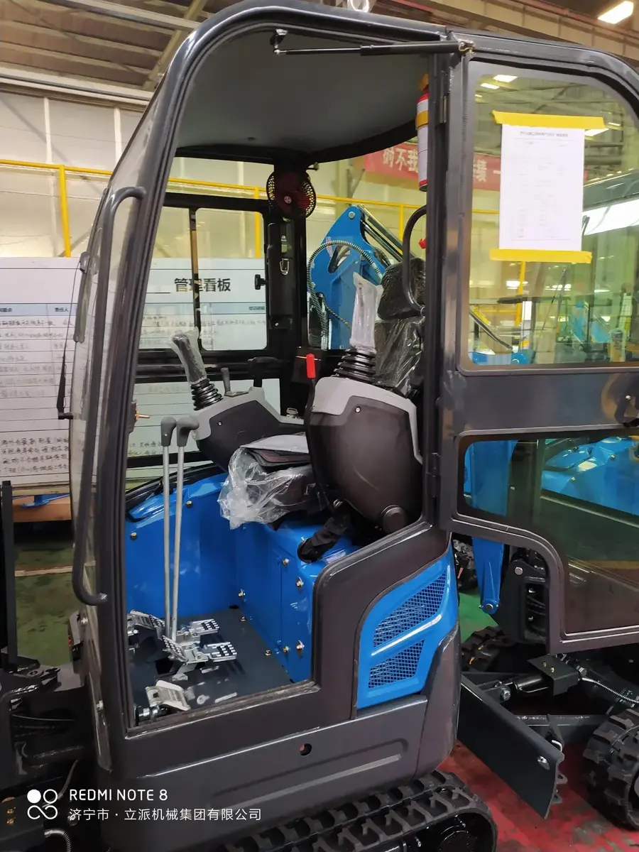 Mini bager Rippa • Mini Bager R15 ECO Rippa 1500kg, godište 2025 • 7