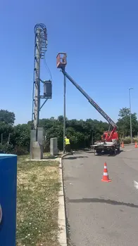 Usluge montaže i instalacija • None