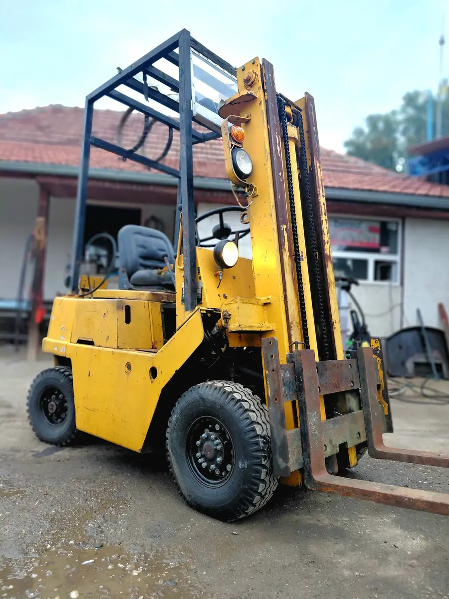 Gasni viljuškar TCM • TCM viljuskar benzin plin top stanje • 1