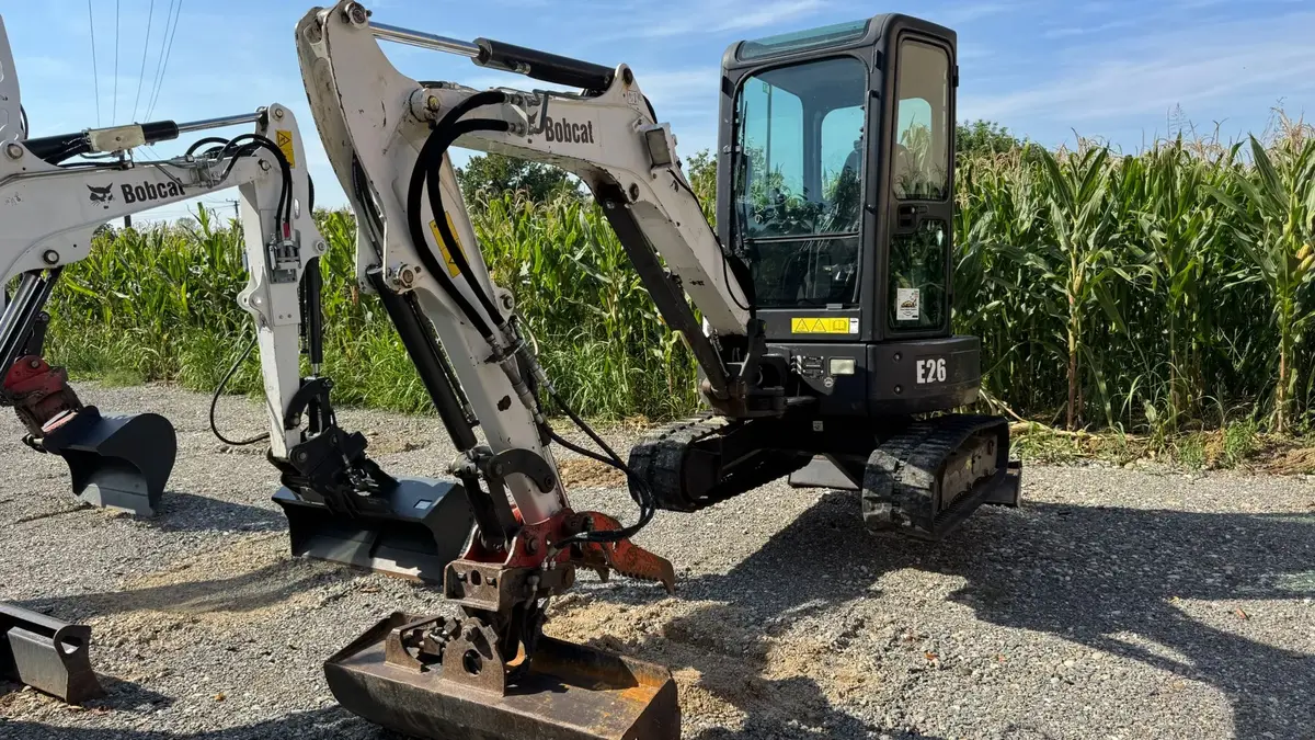 Mini bager Bobcat • E26 2014God. 2.6tona, godište 2014 • 4