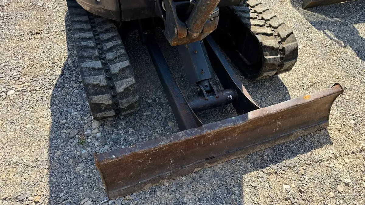 Mini bager Bobcat • E26 2014God. 2.6tona, godište 2014 • 12