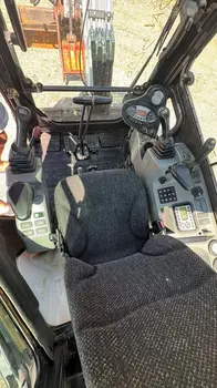 Mini bager Bobcat • E26 2014God. 2.6tona, godište 2014 • slika 10