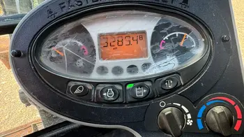 Mini bager Bobcat • E26 2014God. 2.6tona, godište 2014 • slika 11