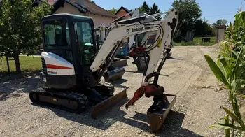 Mini bager Bobcat • E26 2014God. 2.6tona, godište 2014 • slika 7