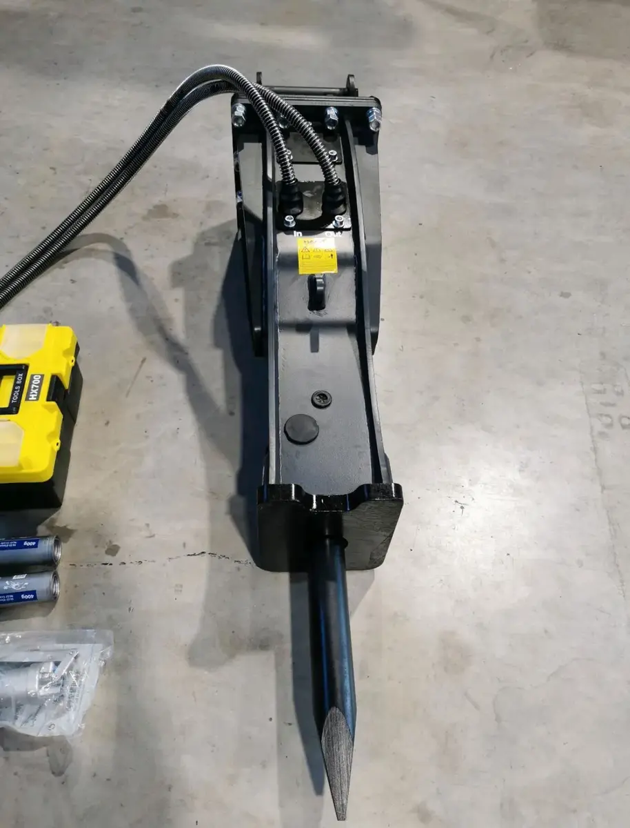 None Hidraulicni Cekici za Bagere od 0,8t do 16t NOVO, godište 2024 • 5