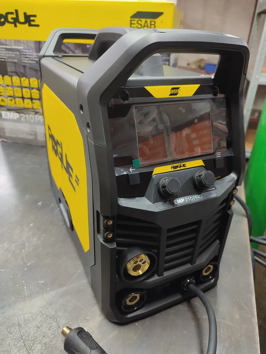 Aparat za zavarivanje ESAB • Esab rogue emp 210 • 9