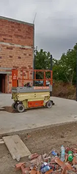 Dizalice i kranovi • Makazasta platforma • JLG • 2030 ES