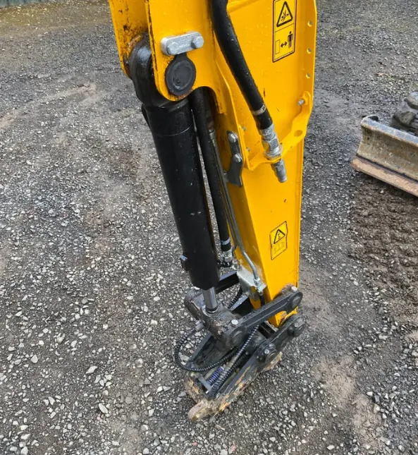 Mini bager JCB • 25Z-1 Plus, godište 2025 • 9