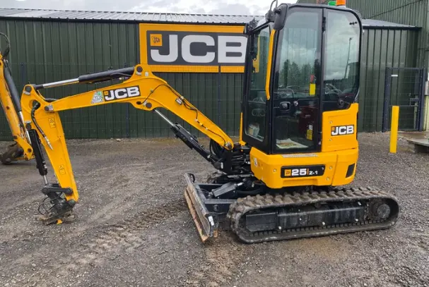Mini bager JCB • 25Z-1 Plus, godište 2025 • 4